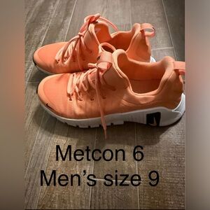 Nike Metcon 6 Men's Athletic Shoes in Orange
